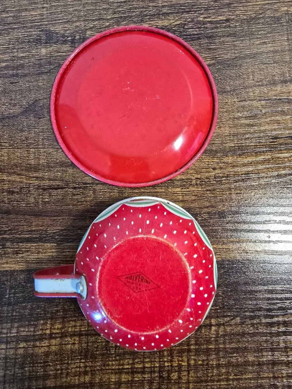 Vintage 1950s Wolverine Strawberry Toy Tea Tin Canister Set 13 pc set READ - Picture 6 of 16